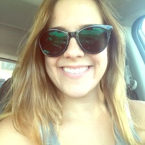 Meet your Posher, Kathleen